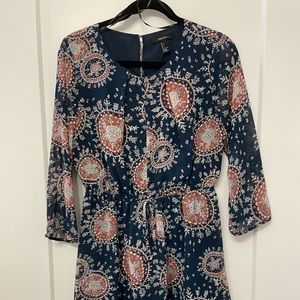 Forever 21 bohemian pattern flowy dress with a singed waist